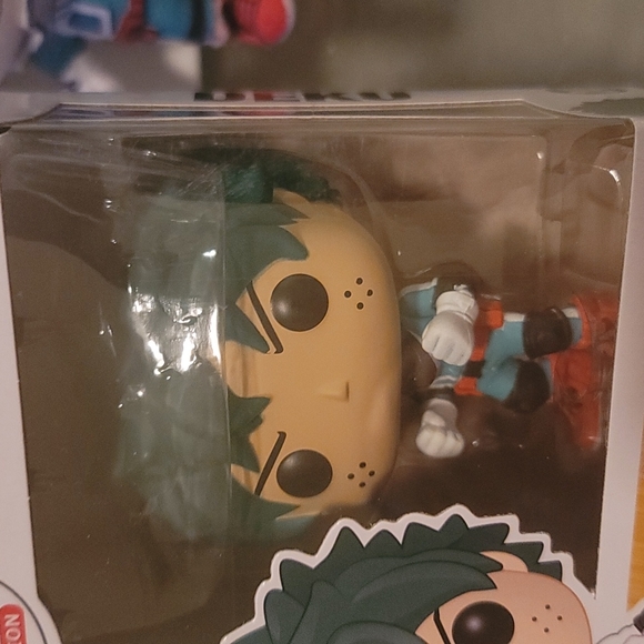My Hero Acadamia bundle/ Deku & Bakudo plushie Deku Pop figure mouse pad &figure - Picture 4 of 12